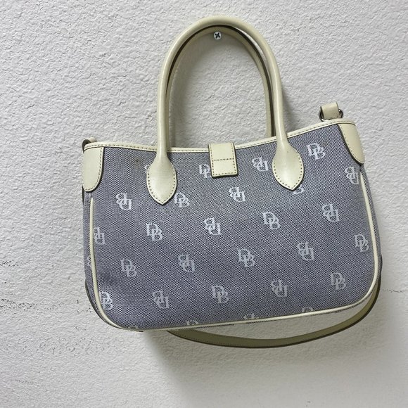 DOONEY & BOURKE CANVAS & WHITE LEATHER SLIM SHOULDER BAG HANDBAG - Picture 1 of 7